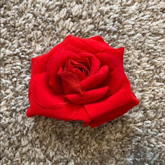 Rose hair clip - Picture 1 of 3